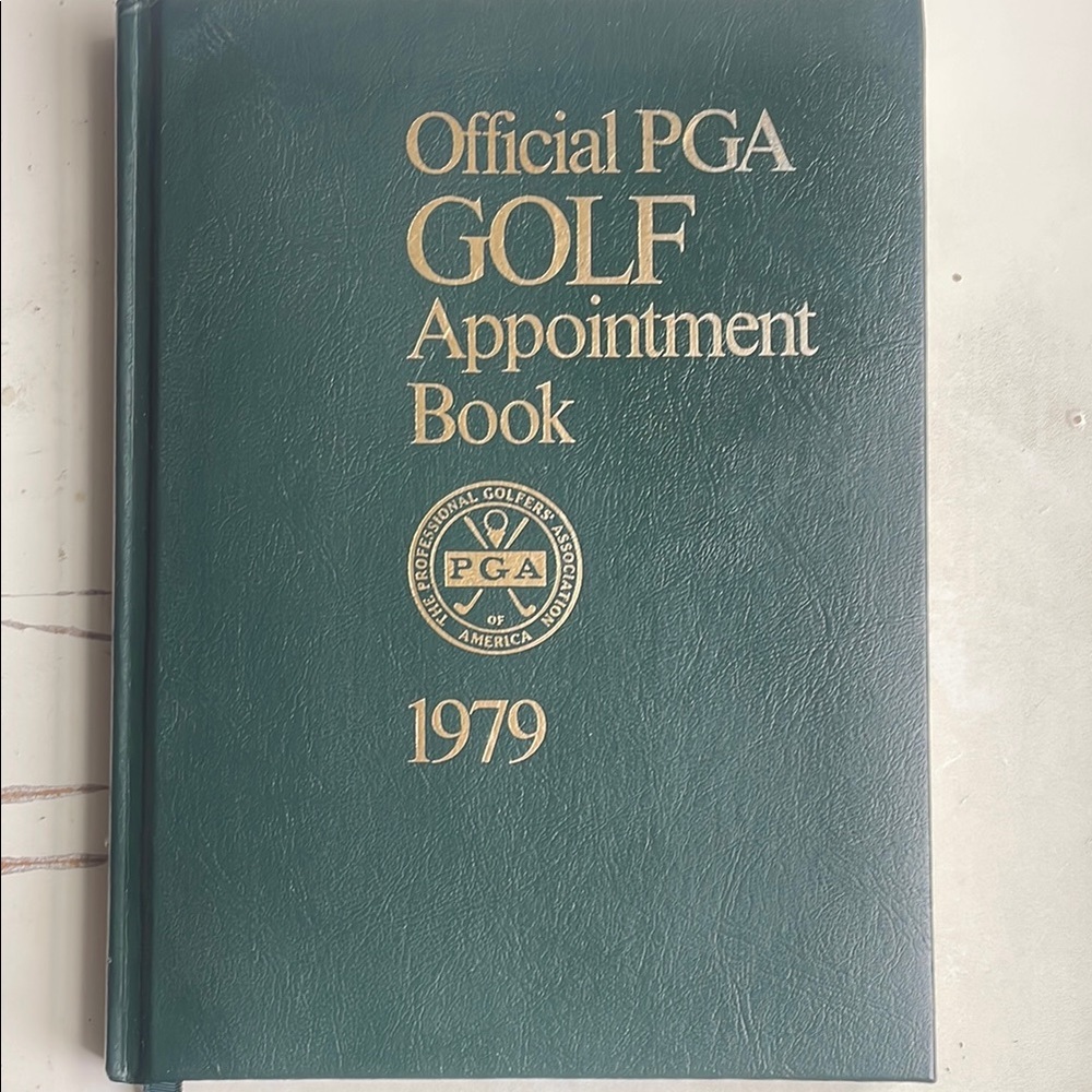 PGA Tour Green and Gold Golf Appointment Book
